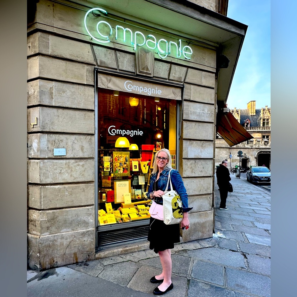 Meet your Posher, Leslie